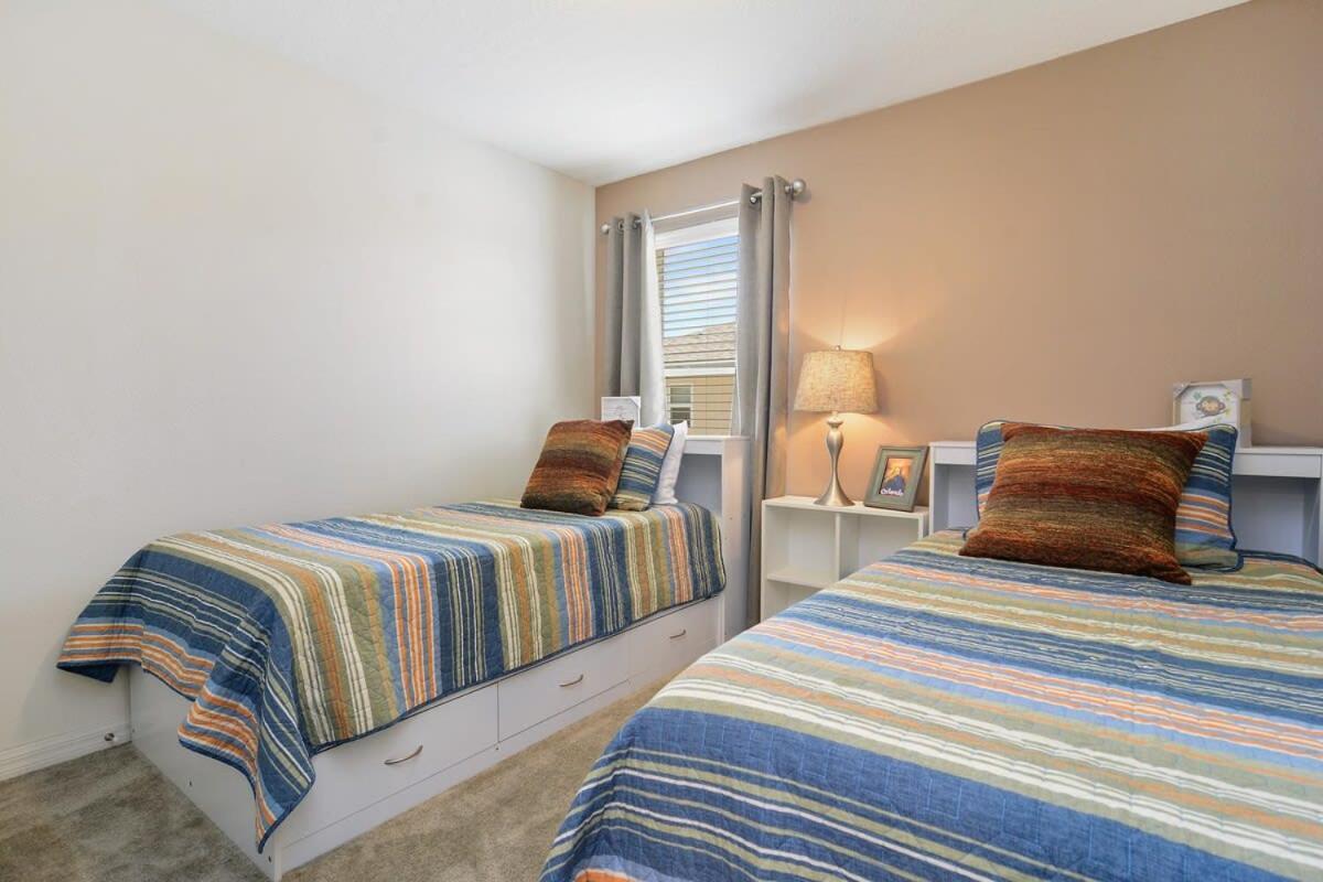 Four Bedroom W/ Gameroom 5152A 키시미 외부 사진