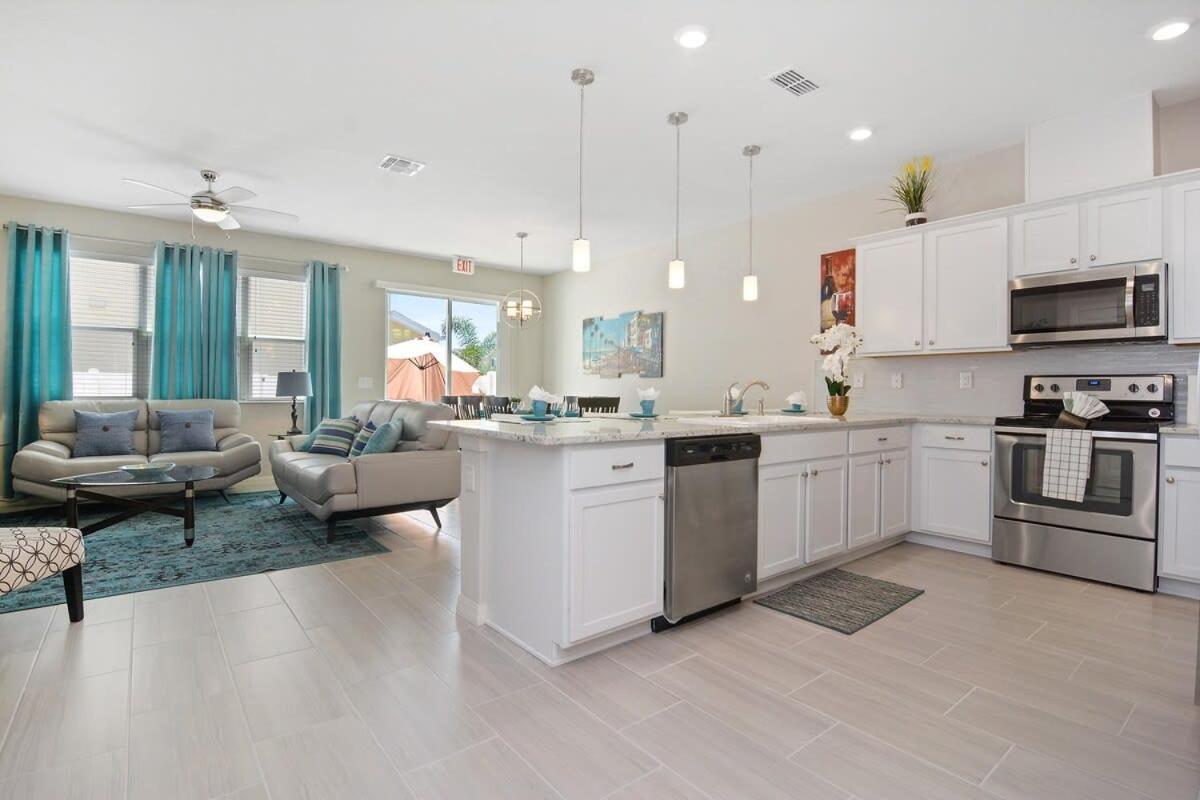 Four Bedroom W/ Gameroom 5152A 키시미 외부 사진